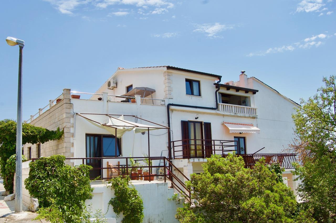 Apartments Petricevic Hvar Eksteriør bilde